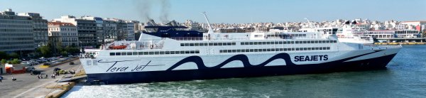 Tera Jet ferry της Seajets