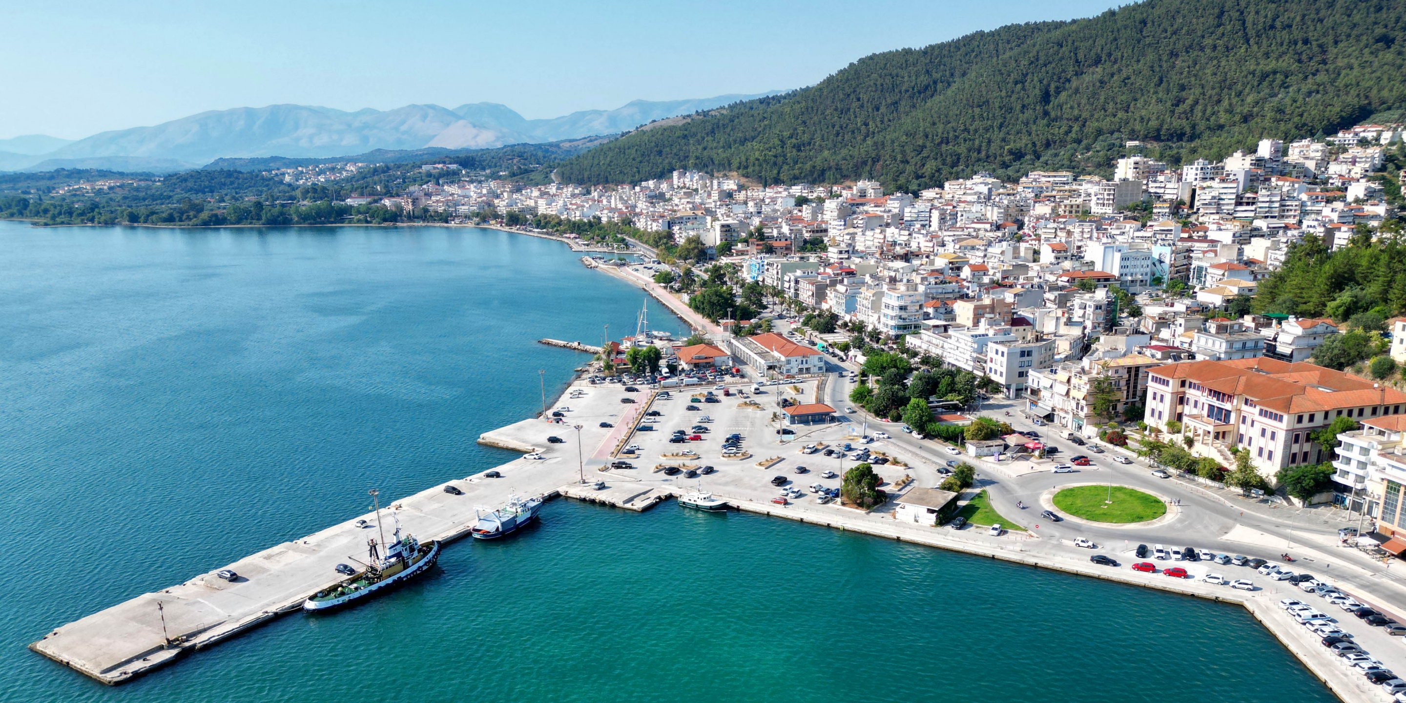 Vue aérienne de la ville d'Igoumenitsa