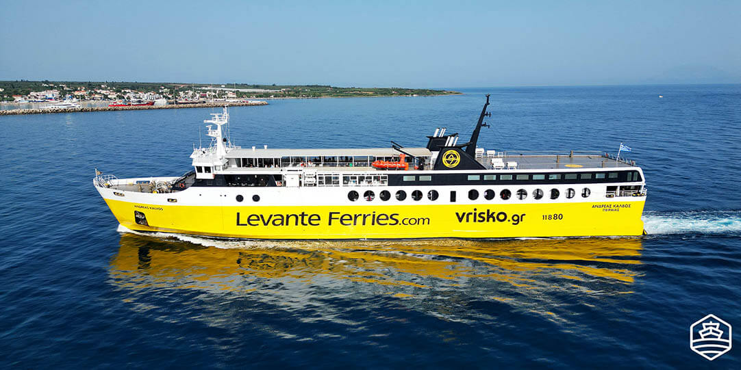 Levante Ferries' Schiff Andreas Kalvos fährt zu den Ionischen Inseln